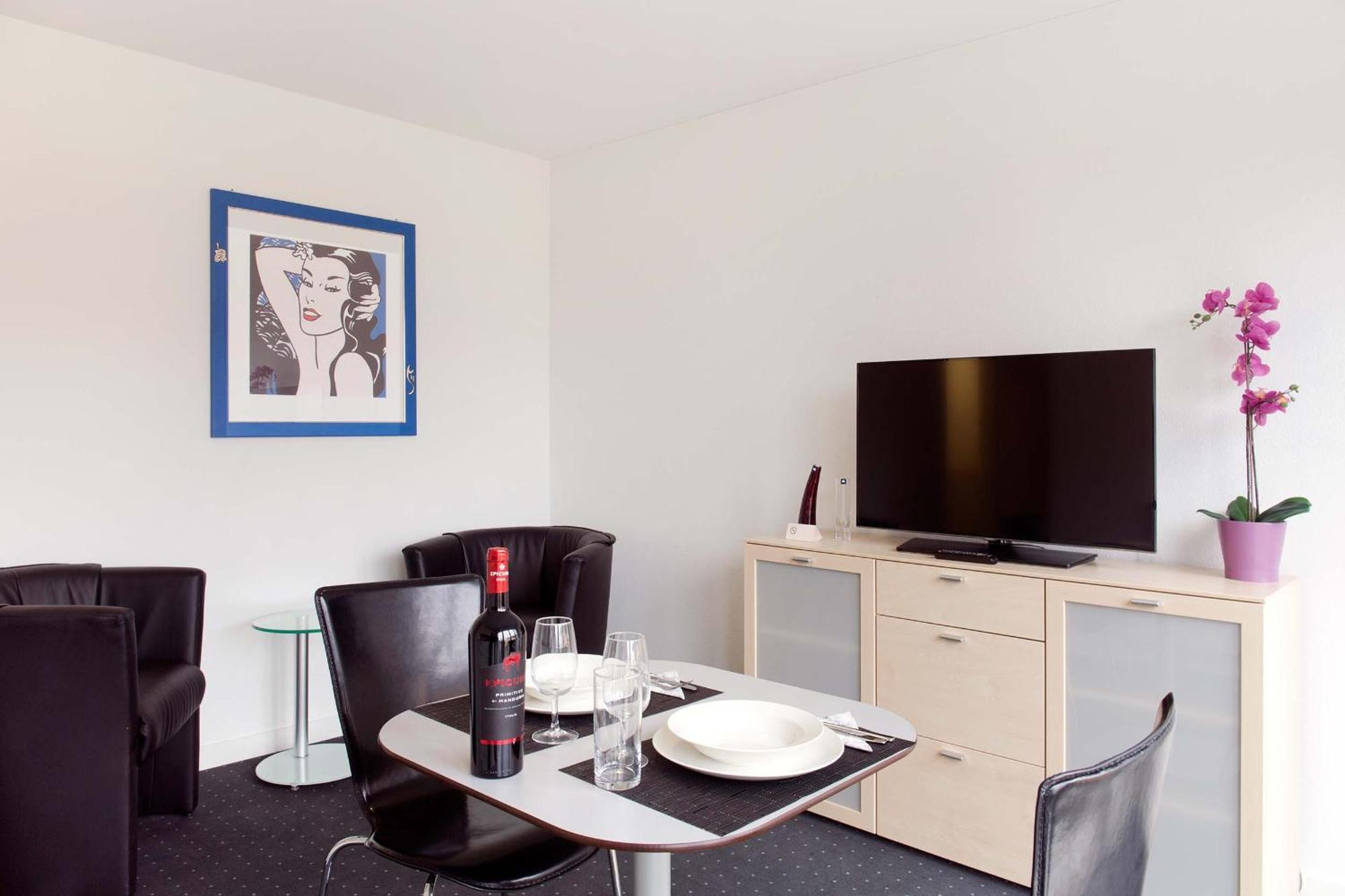 Hitrental Zugersee -Apartments Экстерьер фото